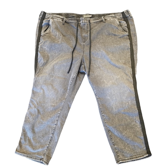 Torrid Feel The Fit Black Charcoal Pull On Jogger Pants NEW Plus Size - Picture 2 of 11